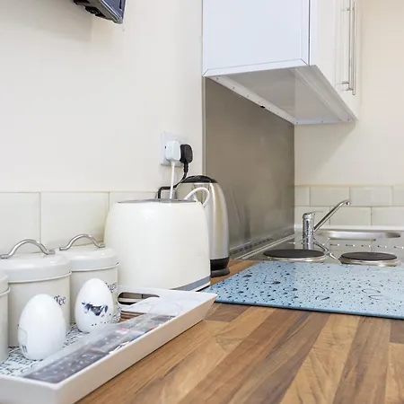 Blackberry - Stylish Self-Contained Flats In Soton City Centre Southampton Room photo