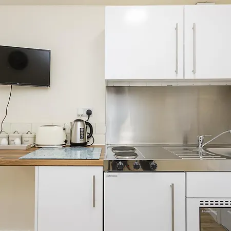 Blackberry - Stylish Self-Contained Flats In Soton City Centre Southampton Room photo