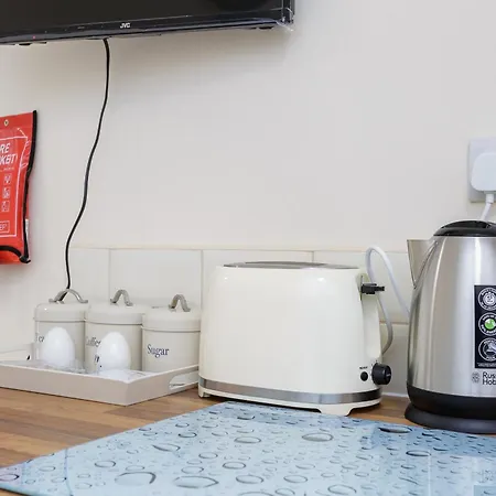 Blackberry - Stylish Self-Contained Flats In Soton City Centre Southampton Room photo